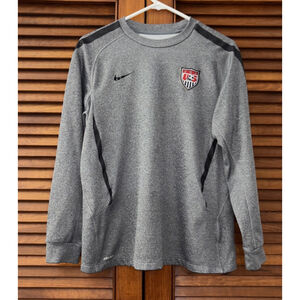 USA Soccer Team Nike Dri-Fit Performance Style Long Sleeve Shirt Women’s Size L